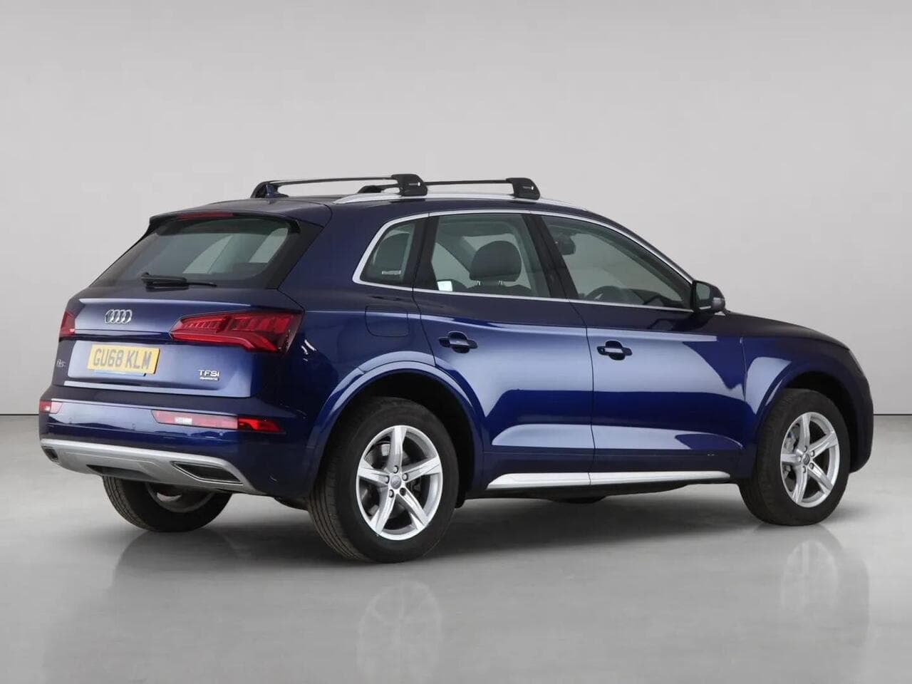 Audi Q5 thumbnail Rear Right