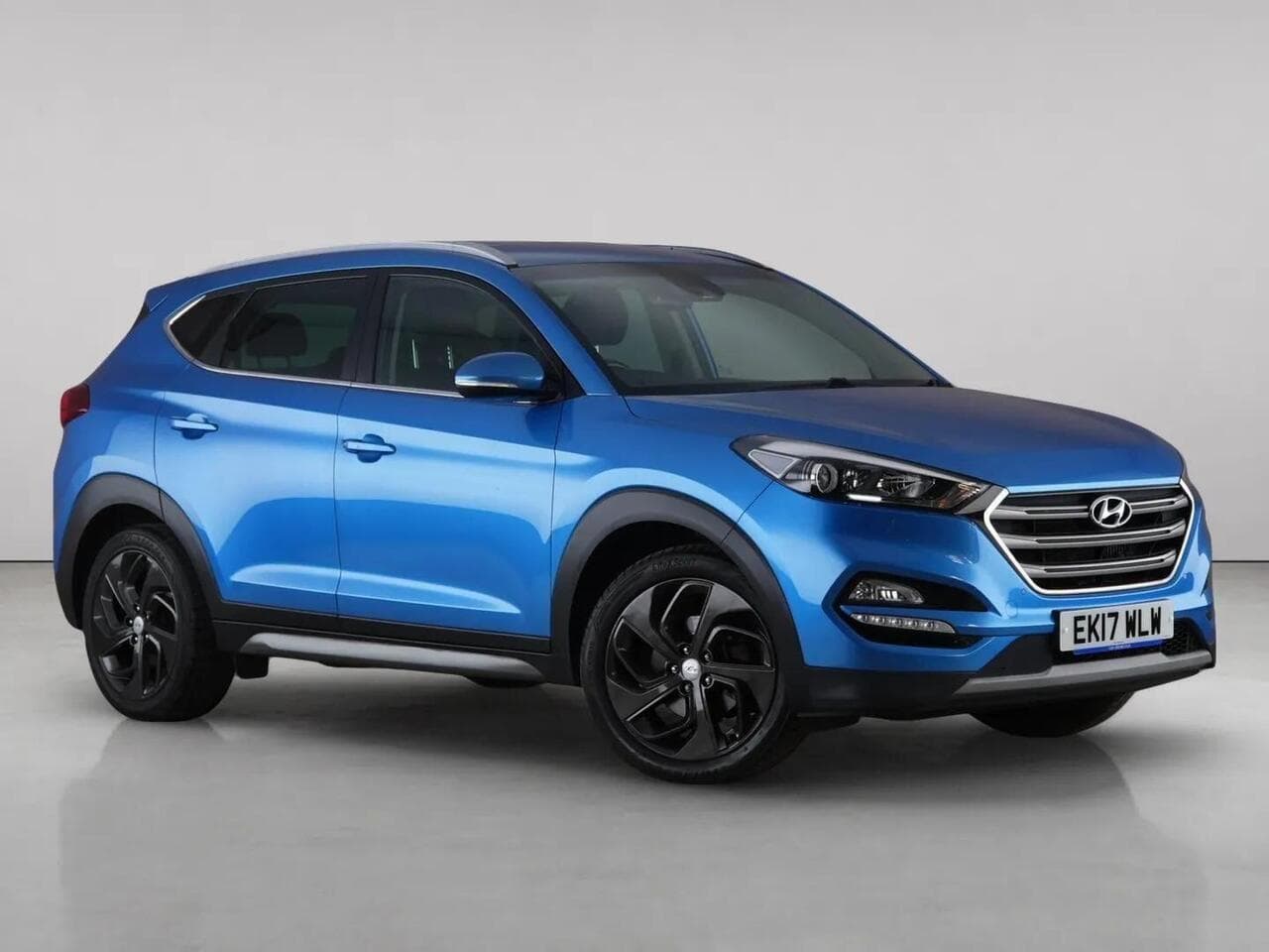 Hyundai TUCSON - Hyundai TUCSON 2.0 CRDi Premium 4WD Euro 6 5dr