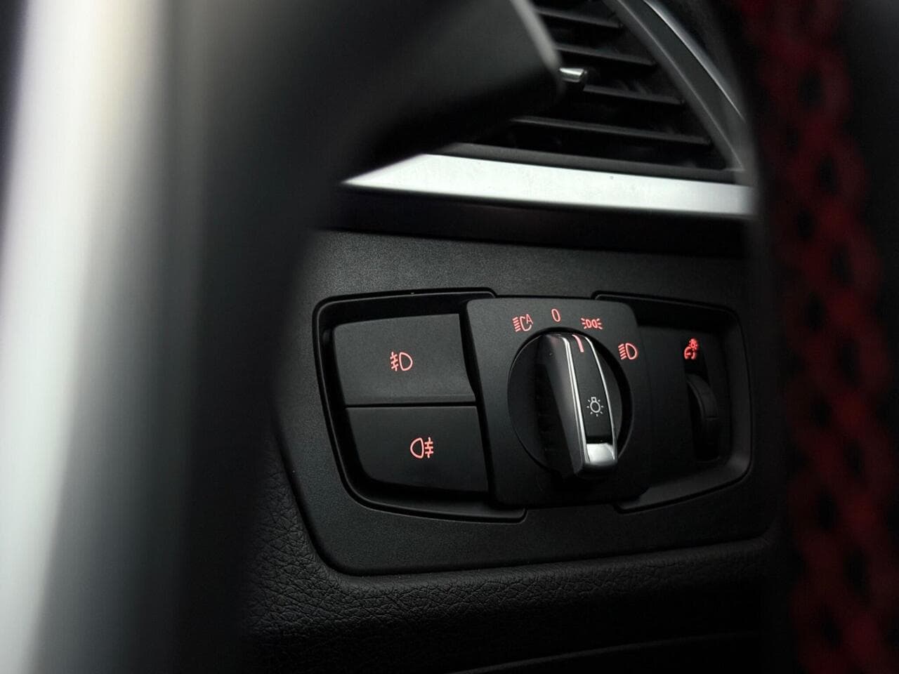 BMW 4 Series thumbnail Misc Controls