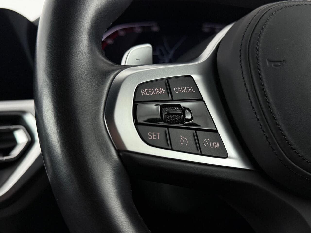 BMW 4 Series Gran Coupe thumbnail Misc Controls