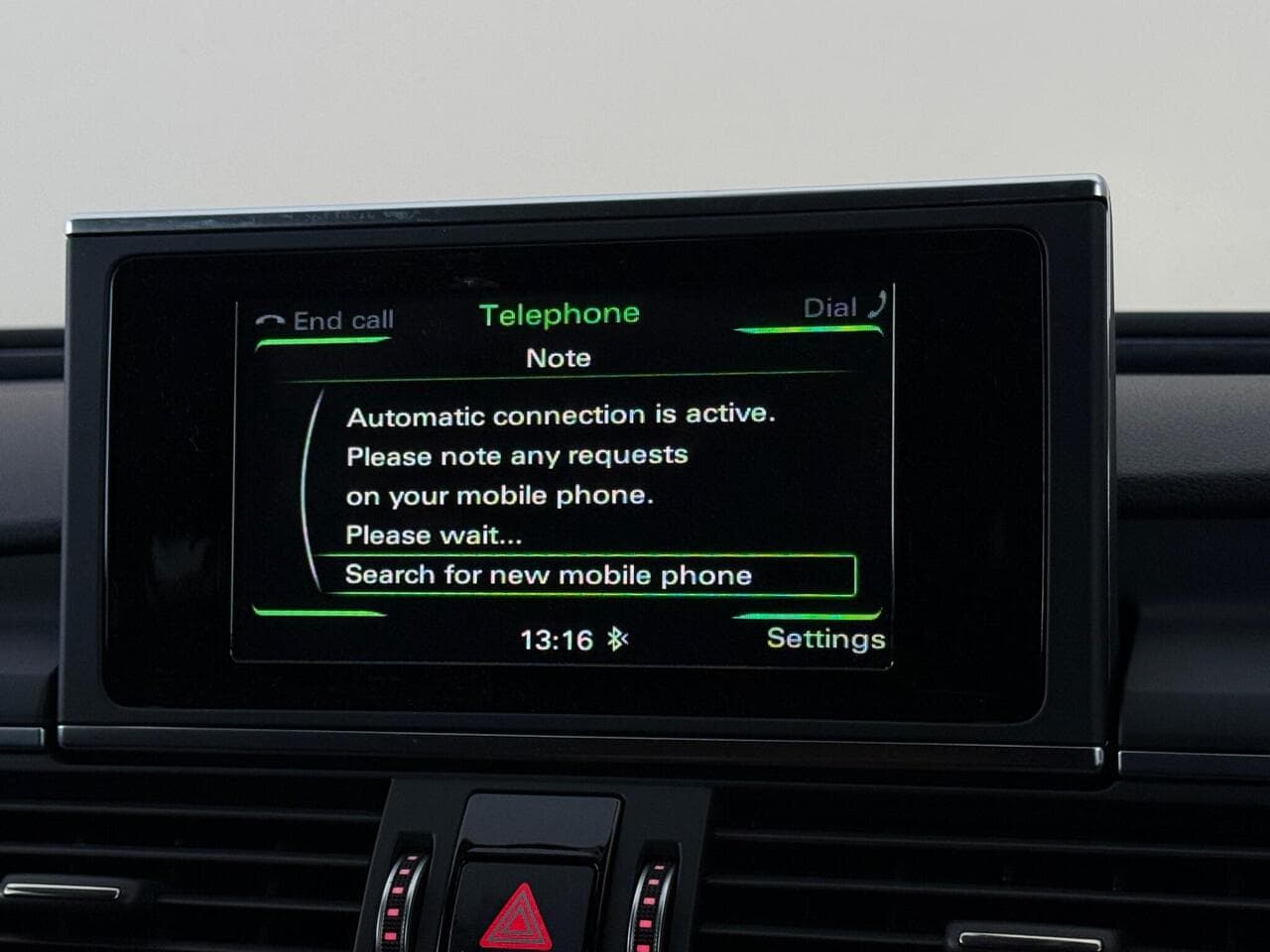 Audi A6 Allroad thumbnail Infotainment System