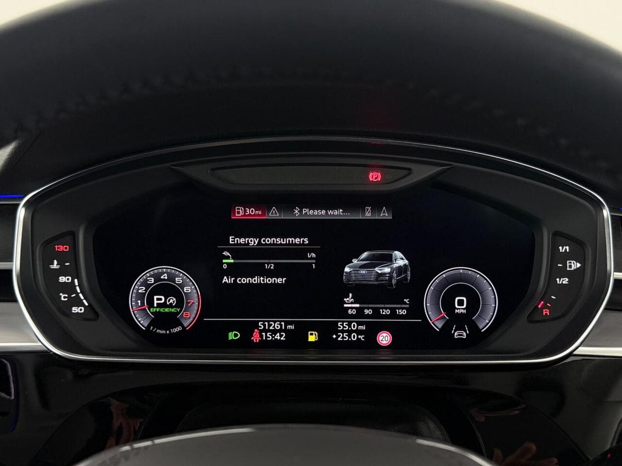 Audi A8 thumbnail Driver Instruments