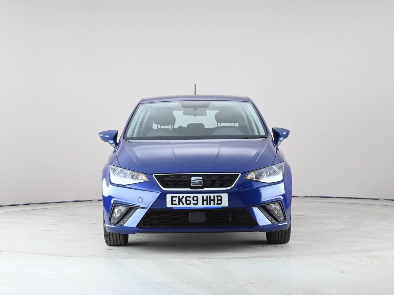 SEAT Ibiza thumbnail Front