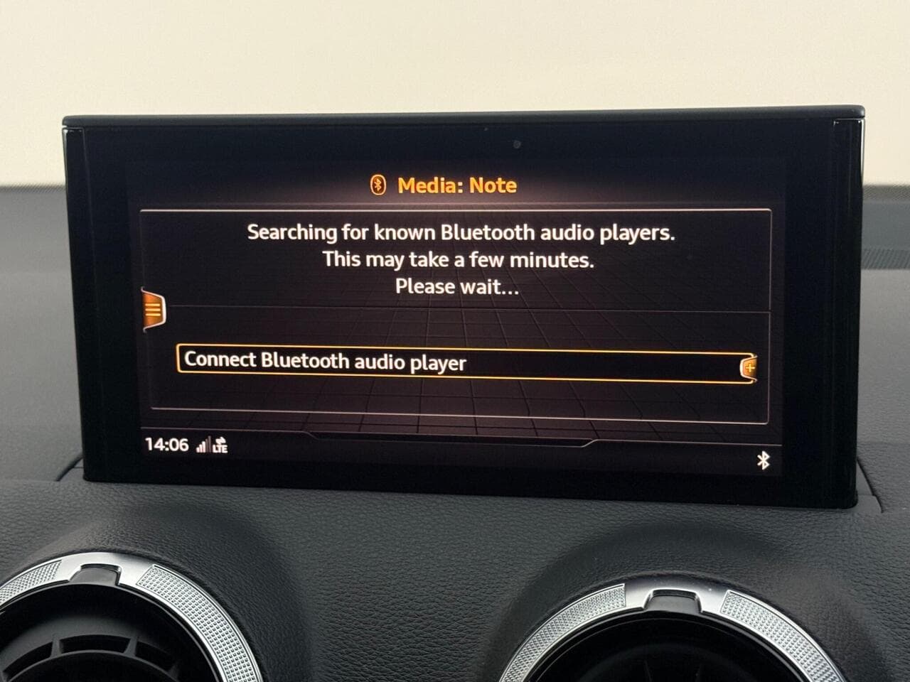 Audi Q2 thumbnail Infotainment System