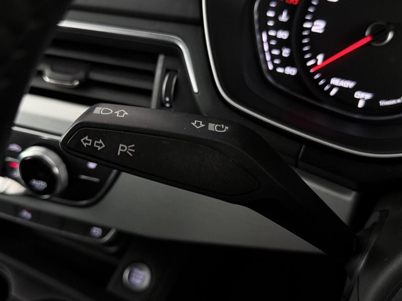 Audi A4 thumbnail Misc Controls
