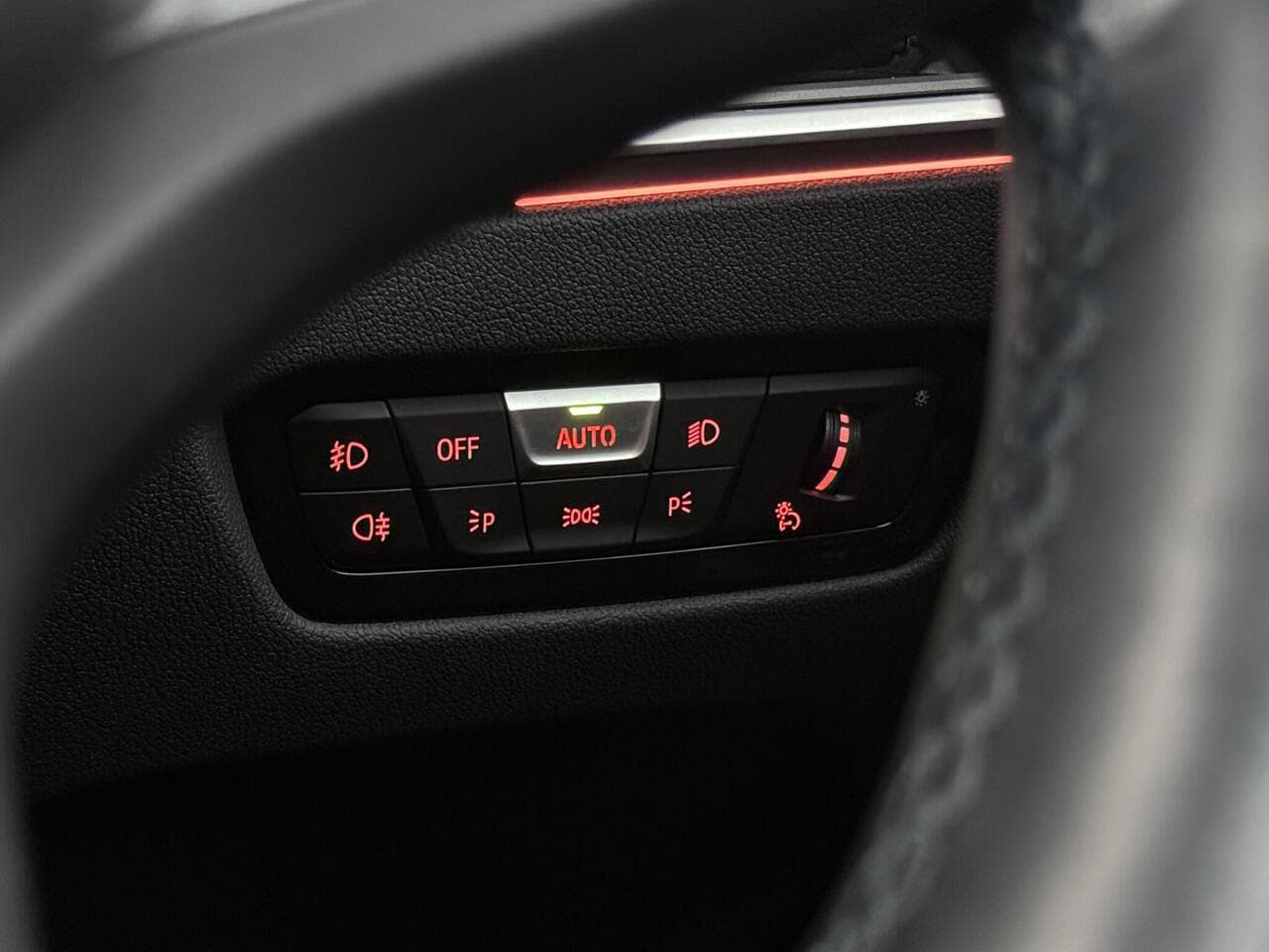 BMW 4 Series thumbnail Misc Controls
