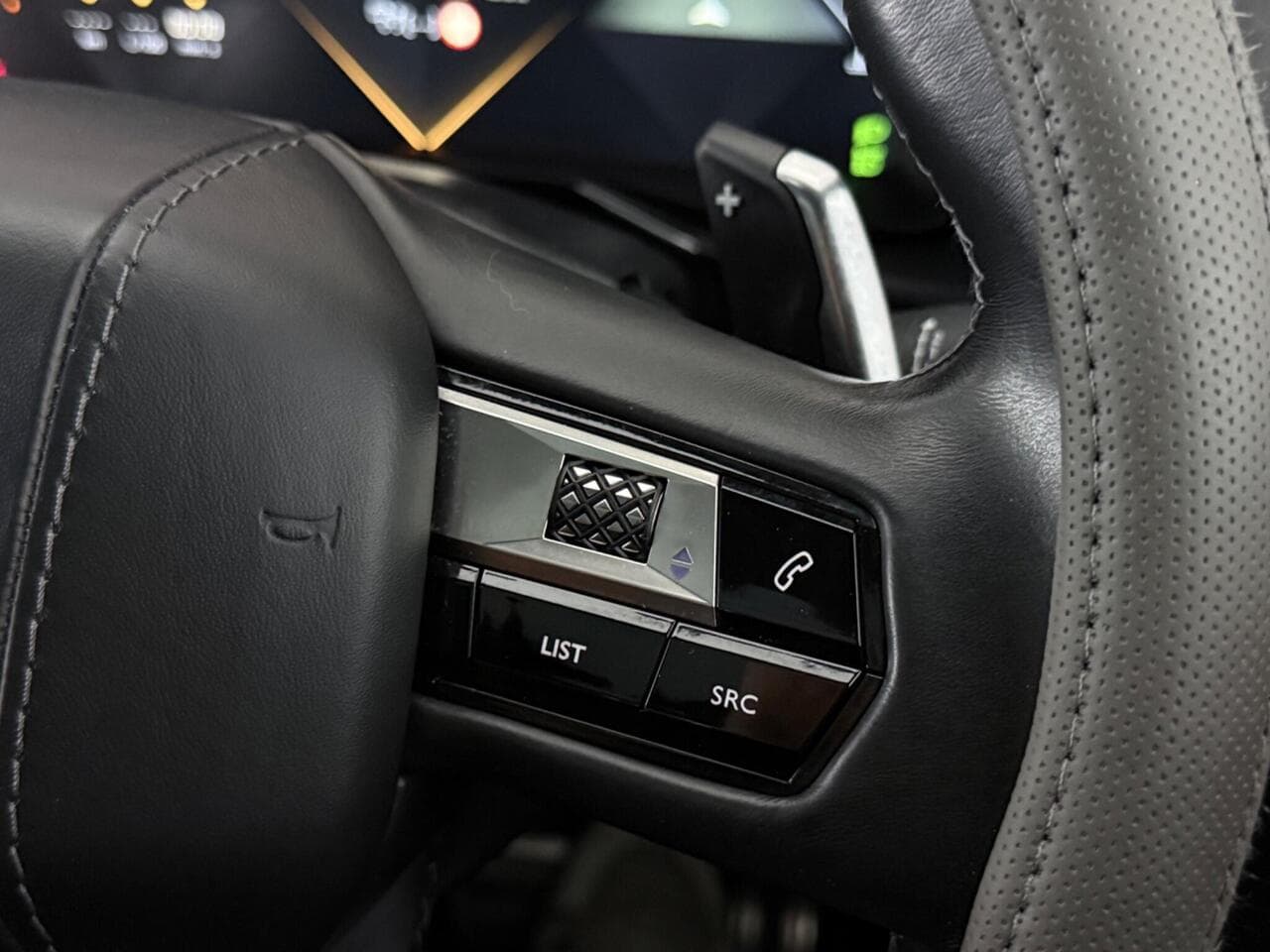 DS AUTOMOBILES DS 7 CROSSBACK thumbnail Misc Controls