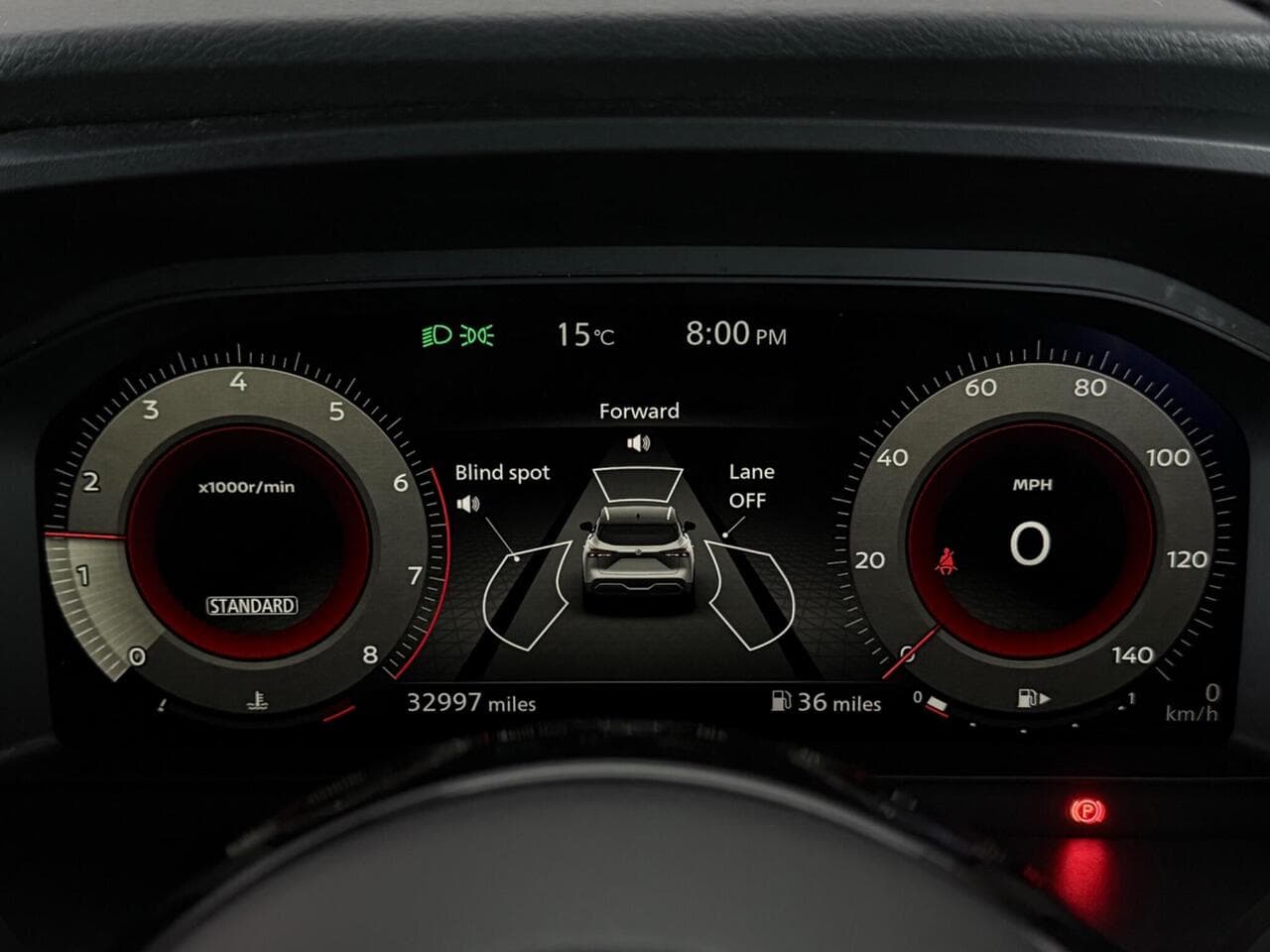 Nissan Qashqai thumbnail Driver Instruments