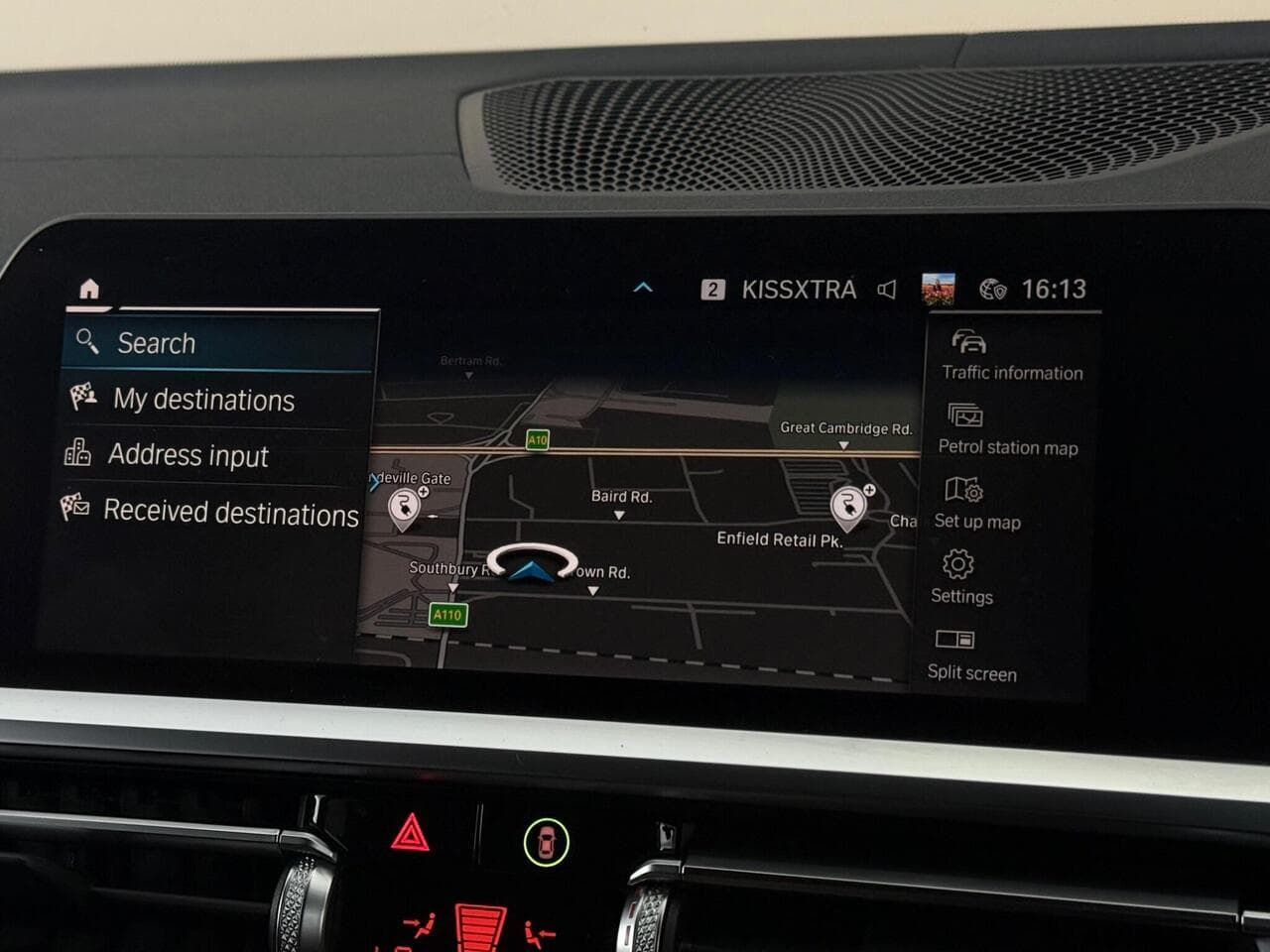 BMW 3 Series thumbnail Infotainment System