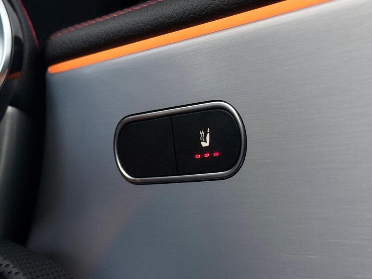 Mercedes-Benz CLA thumbnail Misc Controls