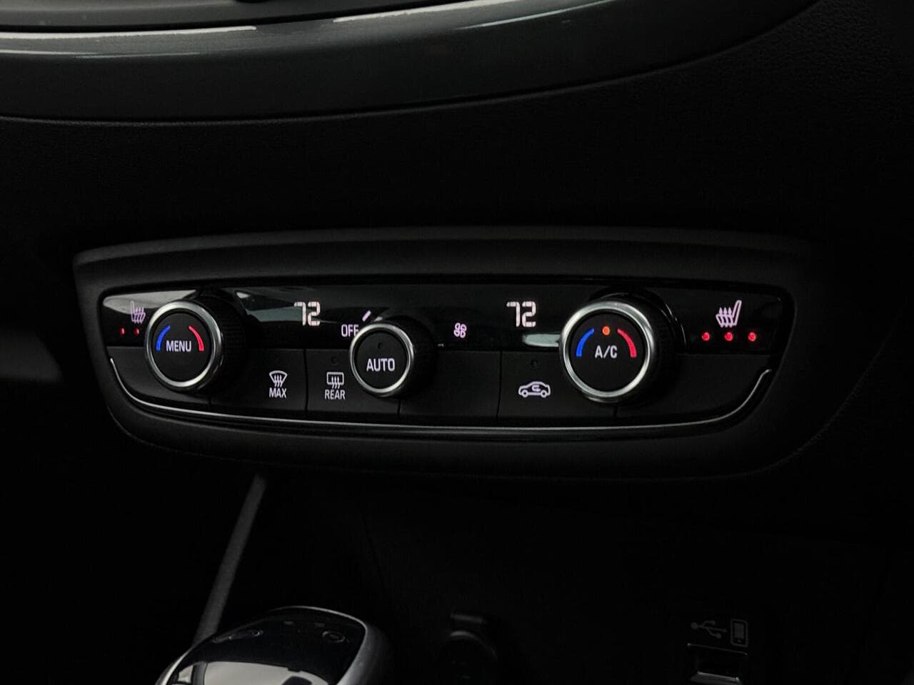 Vauxhall Crossland thumbnail Misc Controls