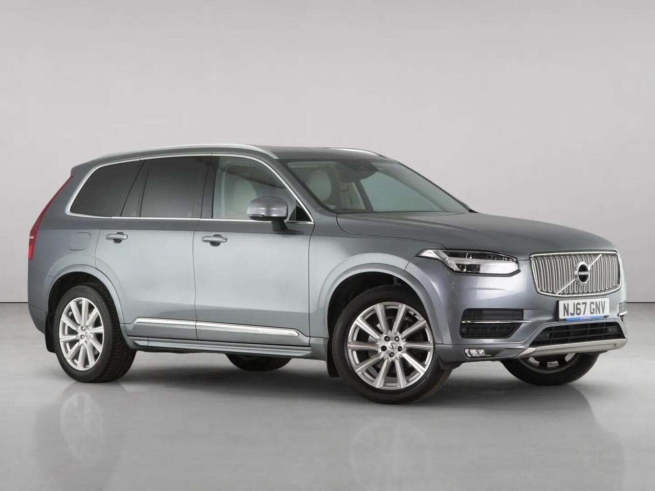 Volvo XC90 - Volvo XC90 2.0 D5 PowerPulse Inscription Pro SUV 5dr Diesel Auto 4WD Euro 6 (s/s) (235 ps)