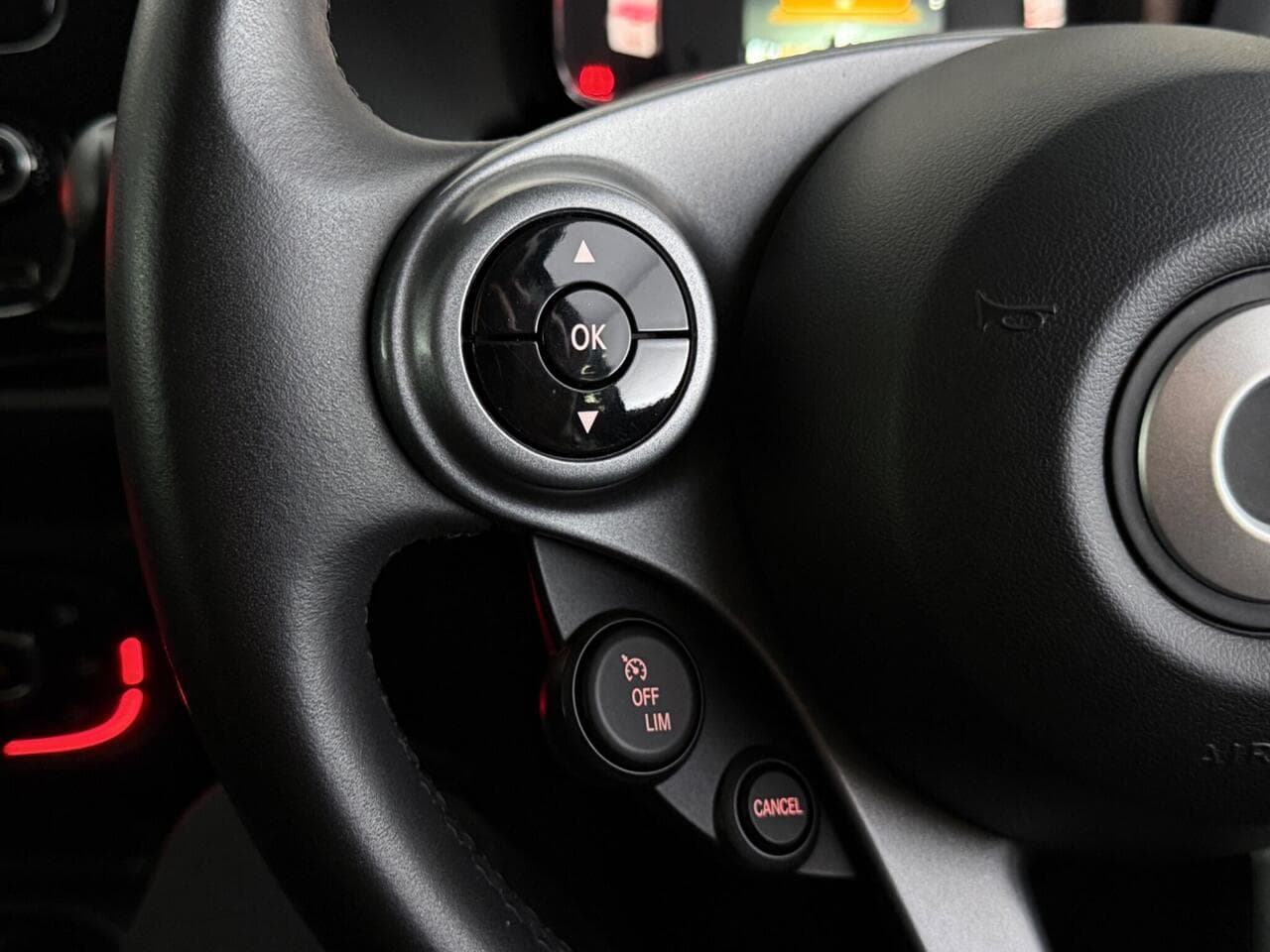Smart fortwo thumbnail Misc Controls