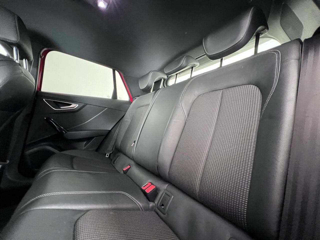 Audi Q2 thumbnail Seats Rear