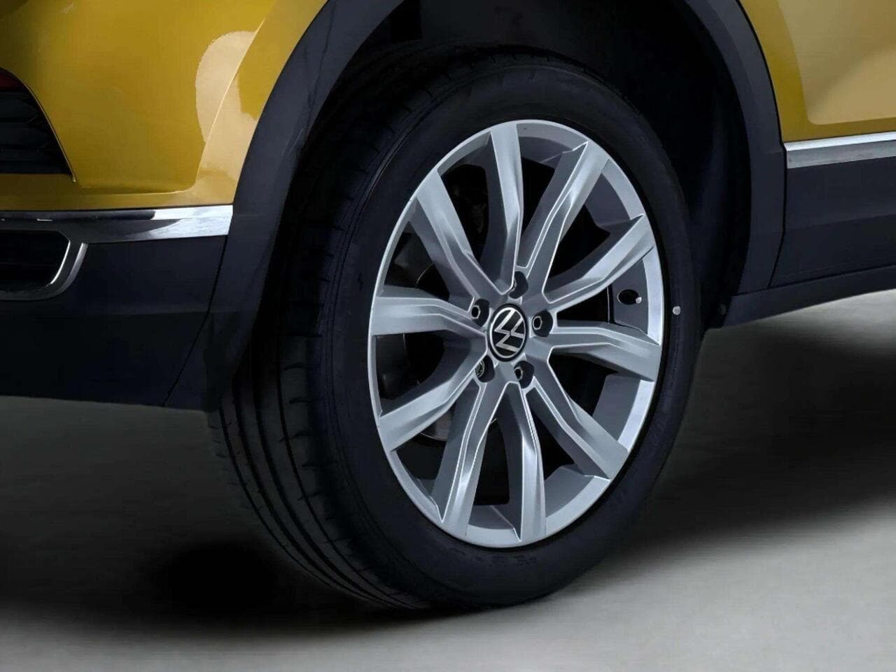 Volkswagen T-Roc thumbnail Wheel