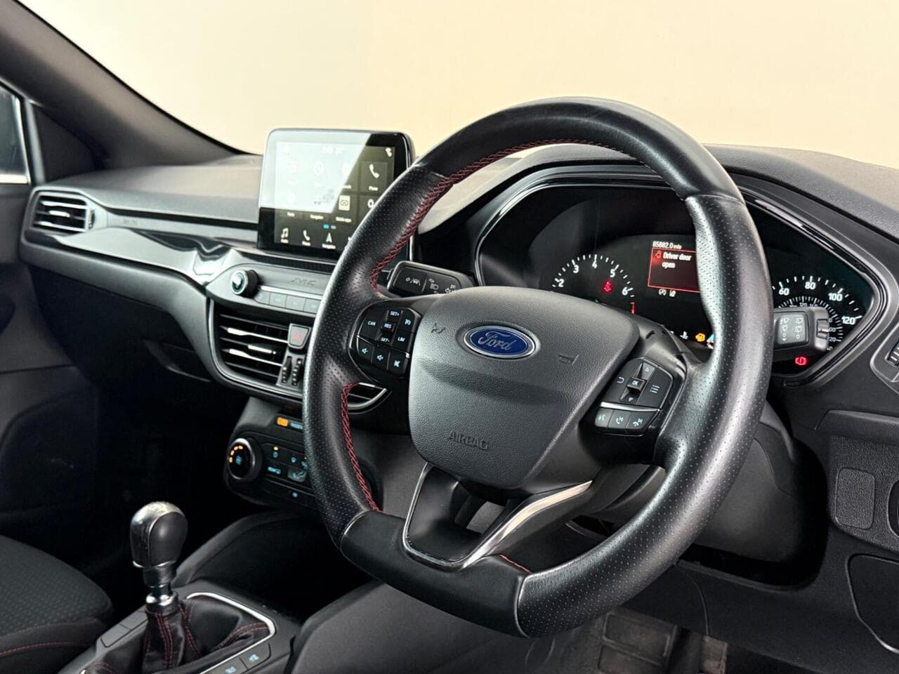 Ford Focus thumbnail Interior Front
