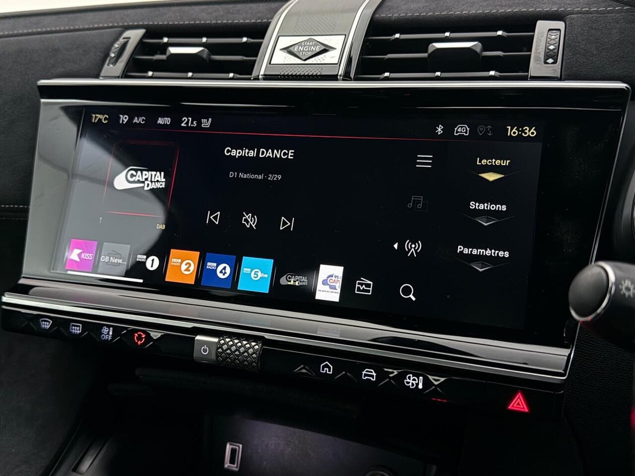 DS AUTOMOBILES DS 7 thumbnail Infotainment System