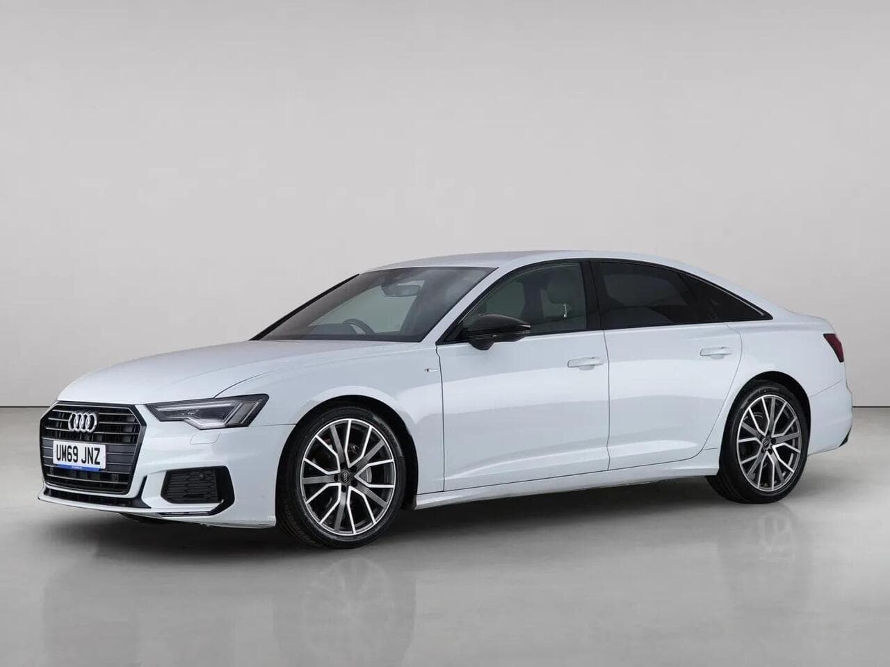 Audi A6 Saloon thumbnail Front Left