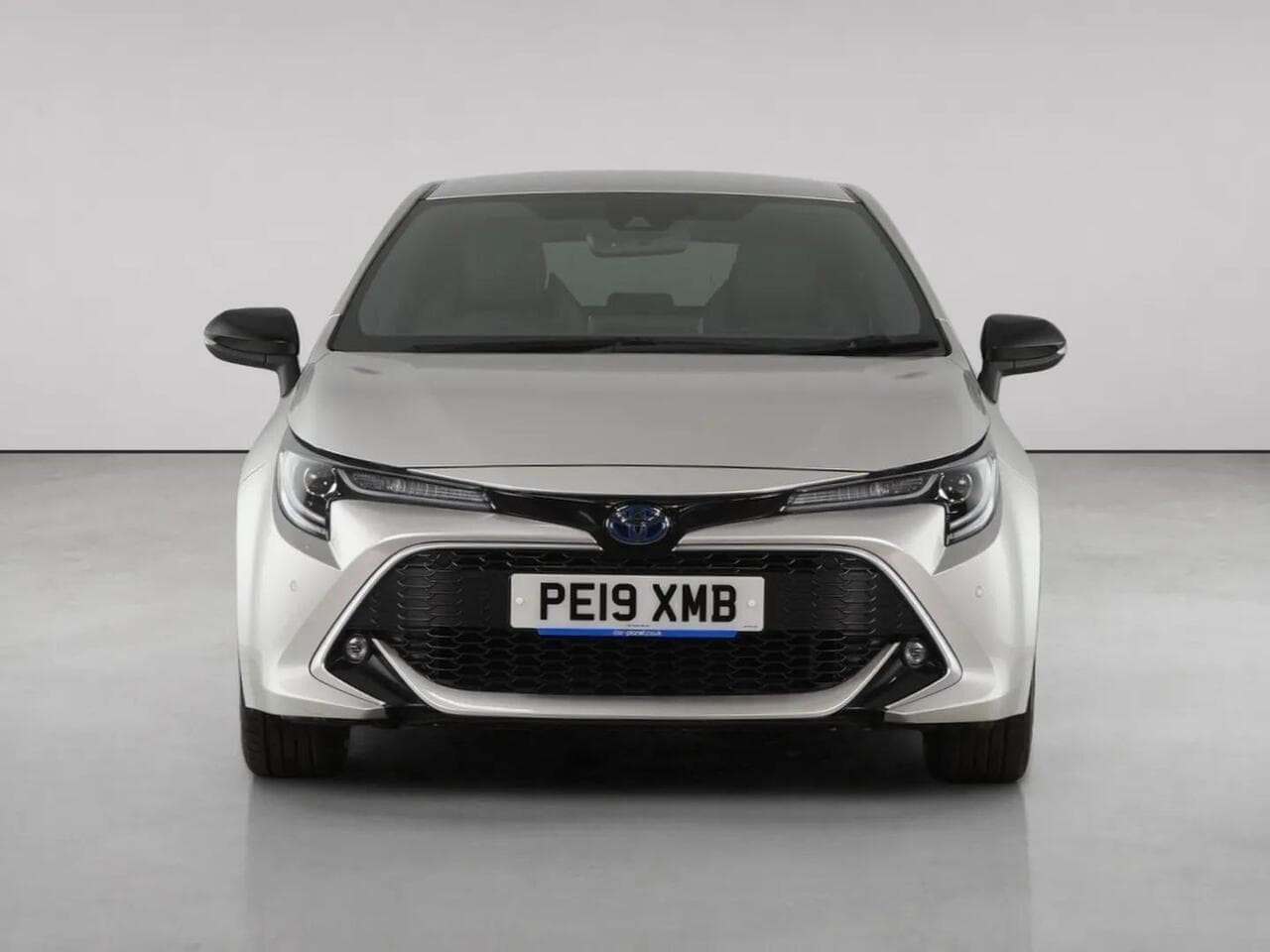 Toyota Corolla thumbnail Front