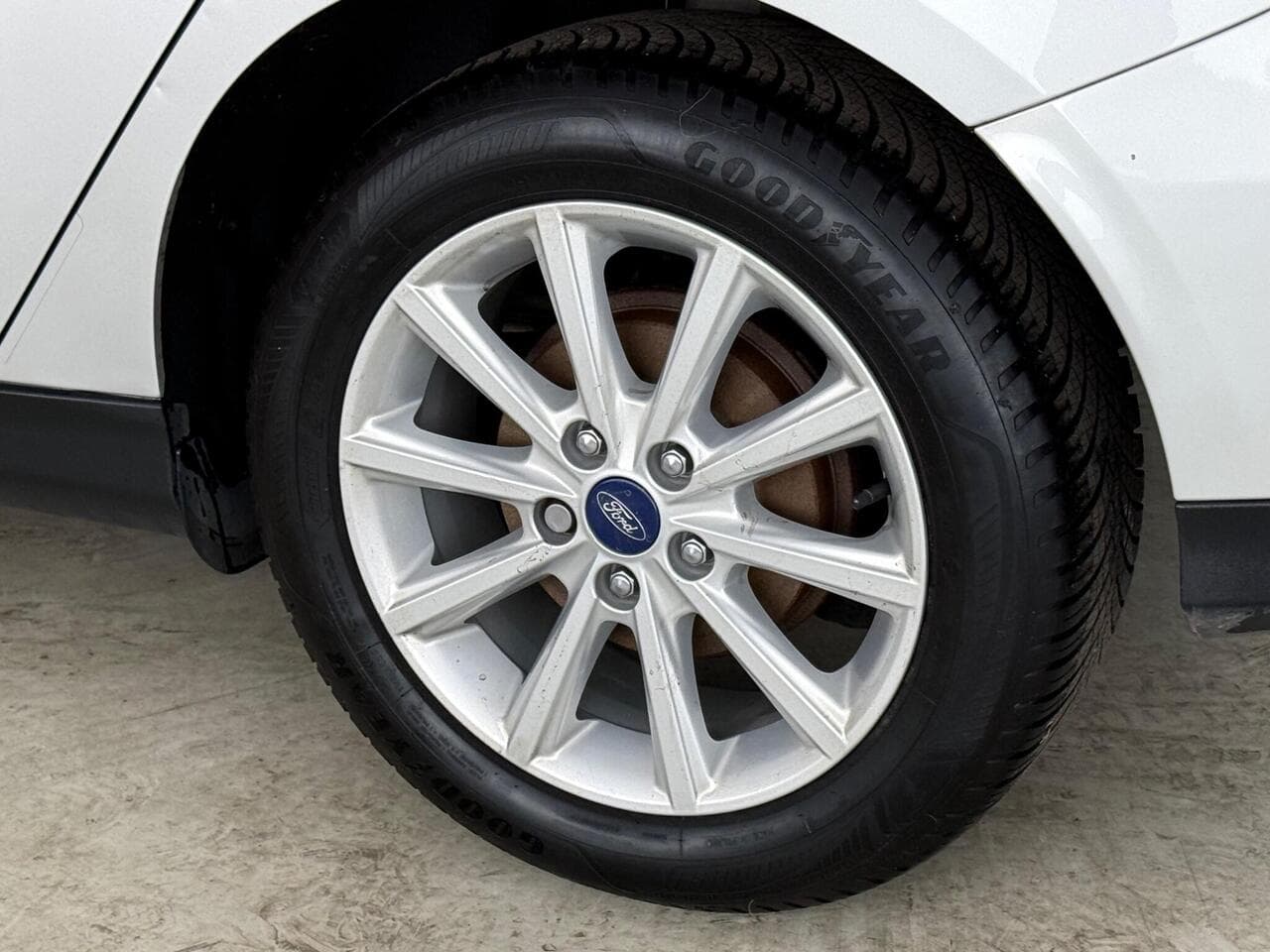 Ford Focus thumbnail Wheel
