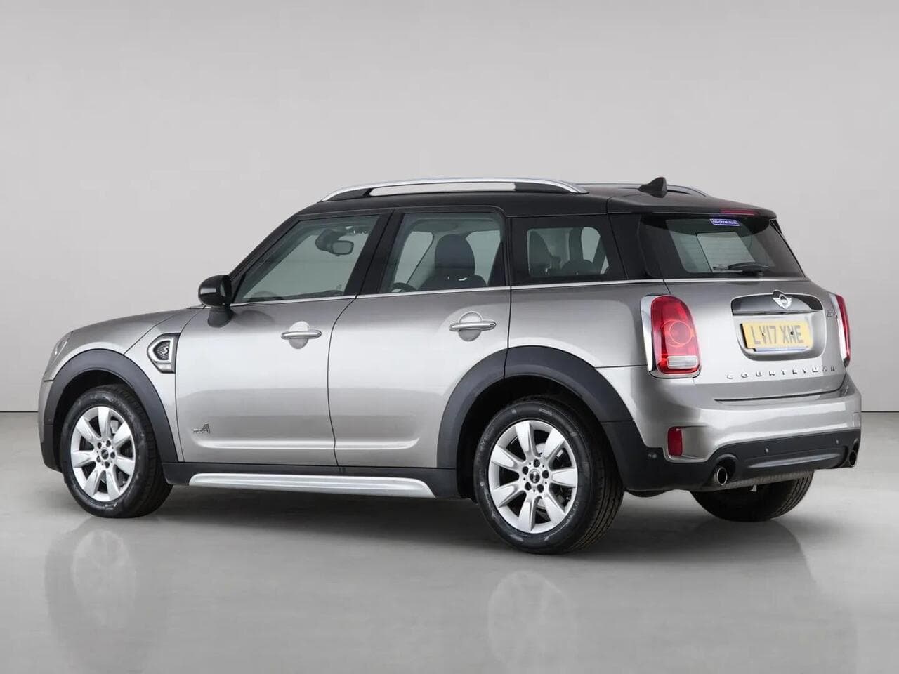 MINI Countryman thumbnail Rear Left