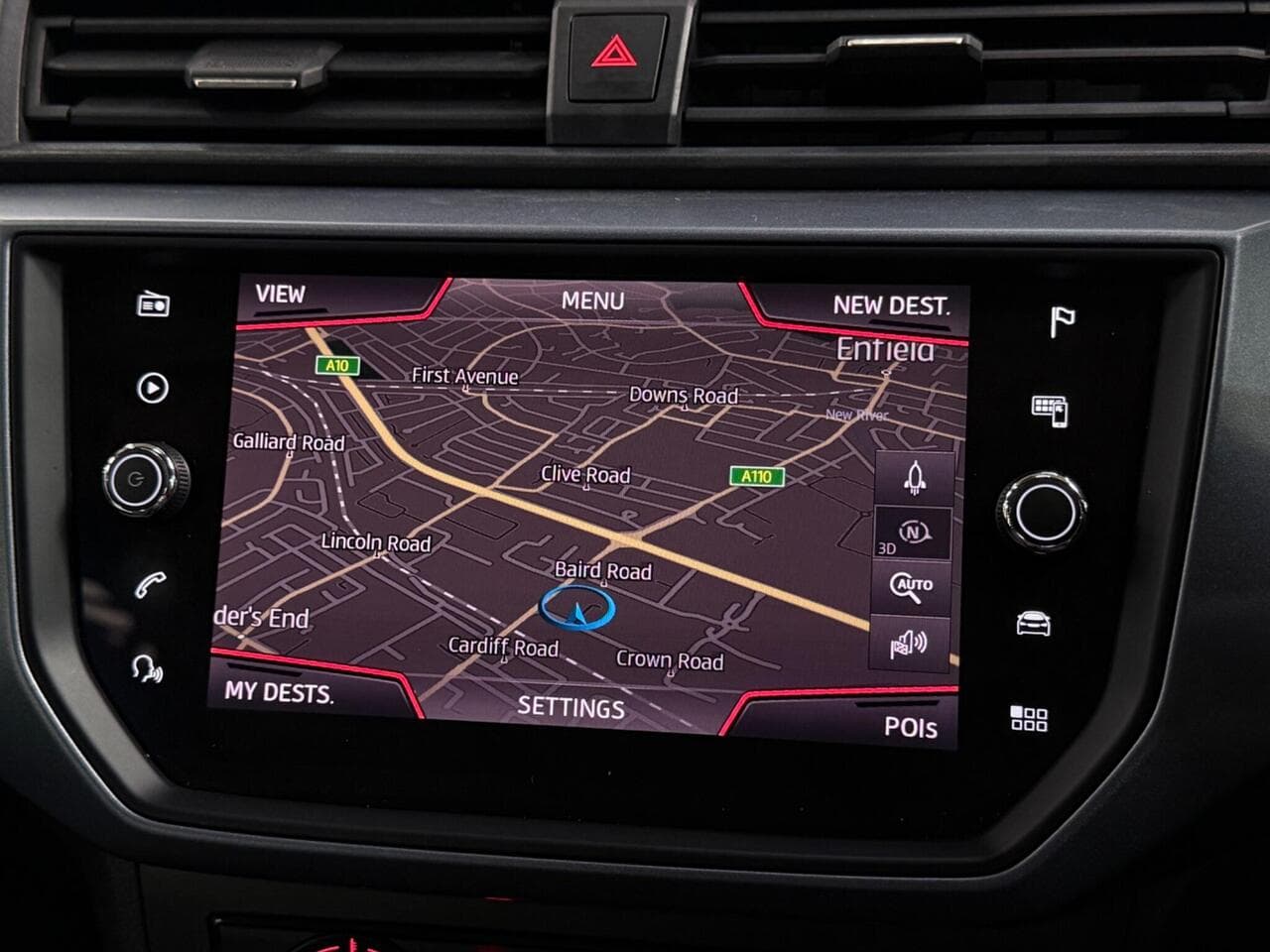 SEAT Arona thumbnail Infotainment System