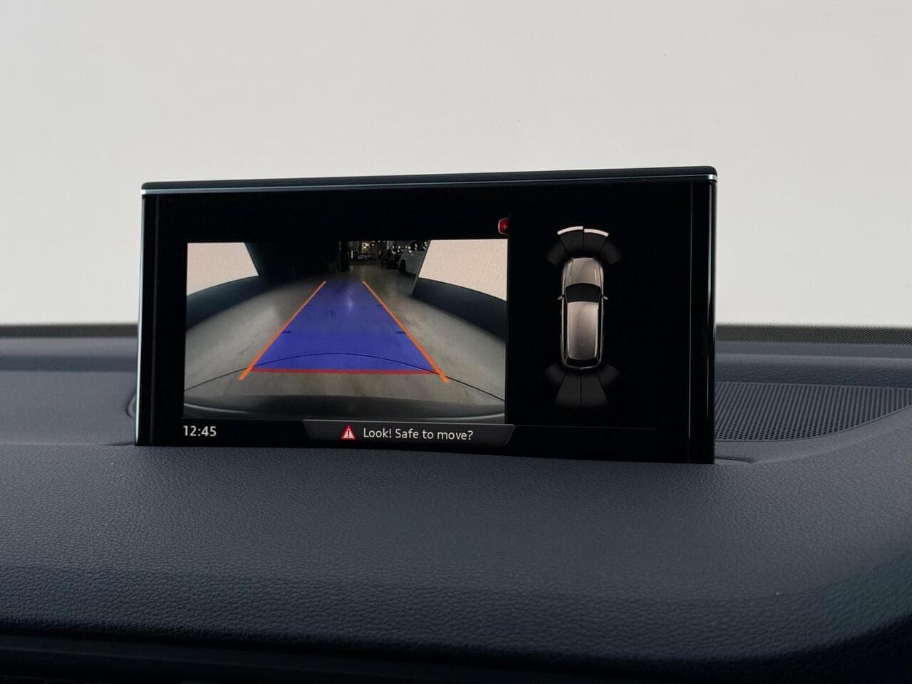 Audi Q7 thumbnail Infotainment System