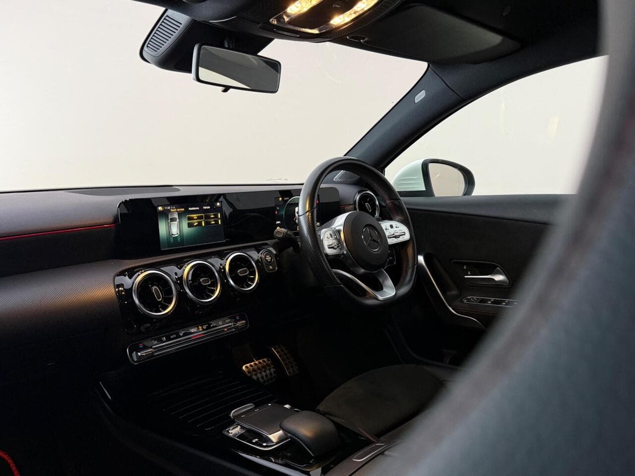Mercedes-Benz A Class thumbnail Interior Front