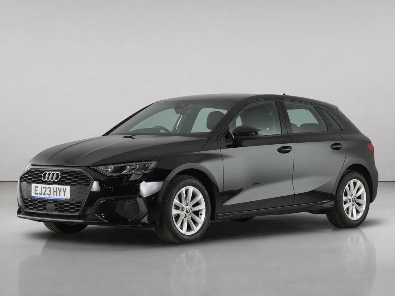 Audi A3 thumbnail Front Left