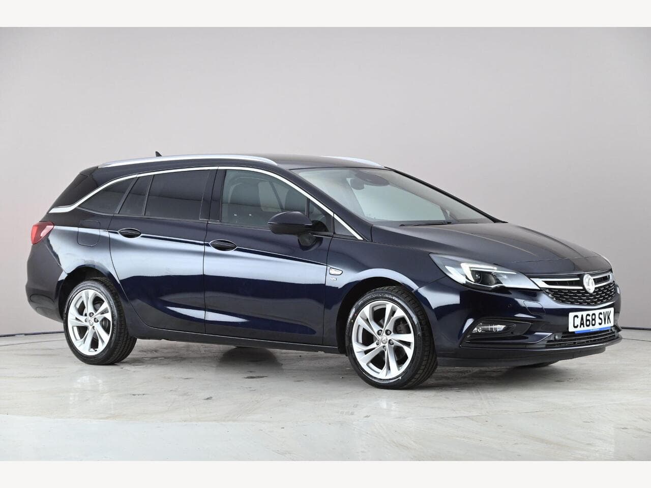 Vauxhall Astra - Vauxhall Astra 1.4i Turbo SRi Nav Sports Tourer Euro 6 5dr