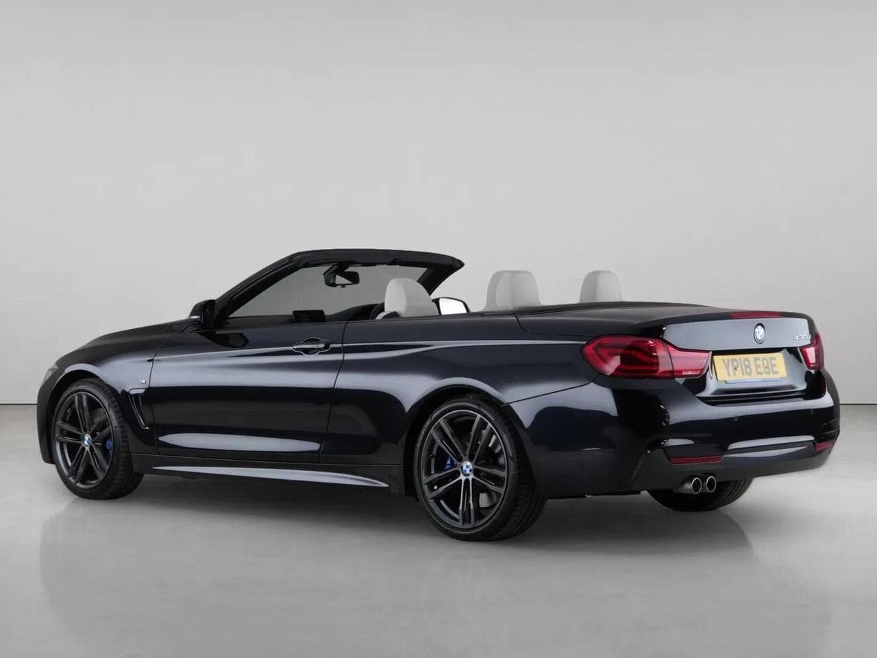 BMW 4 Series thumbnail Rear Left