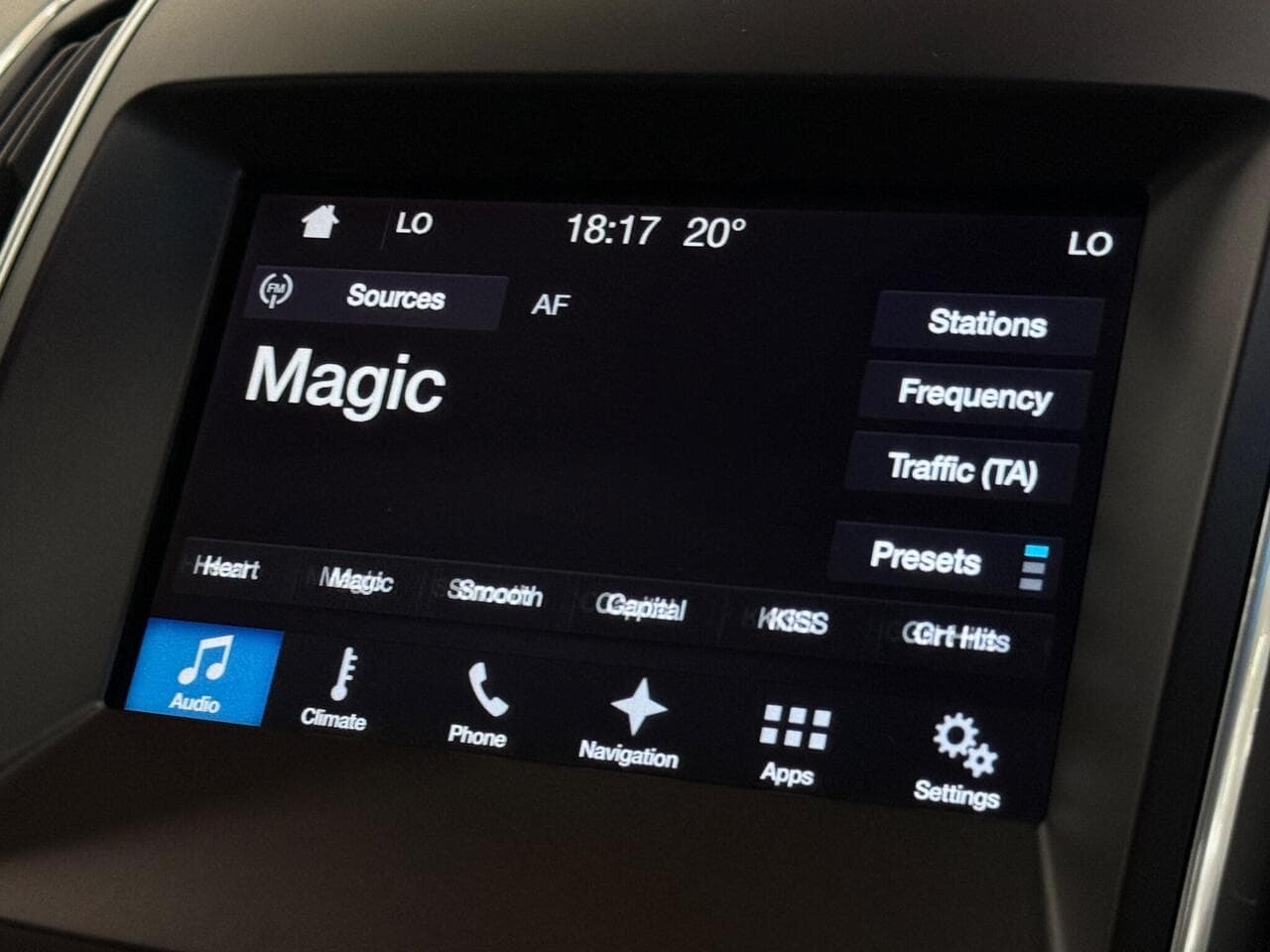 Ford Edge thumbnail Infotainment System