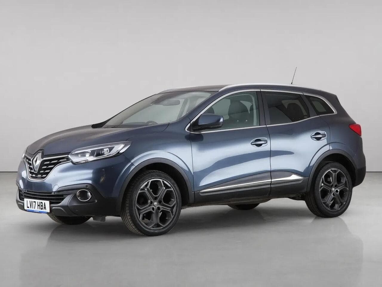 Renault Kadjar thumbnail Front Left
