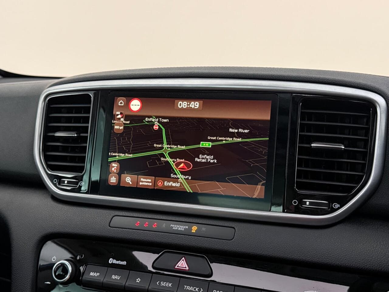 Kia Sportage thumbnail Infotainment System