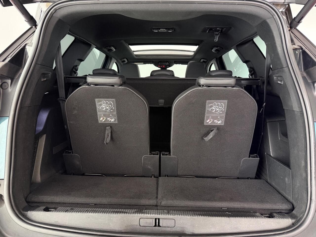 Peugeot 5008 thumbnail Boot