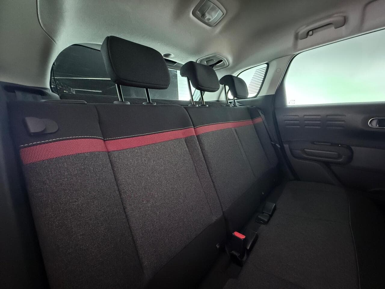 Citroen C3 Aircross thumbnail Seats Rear