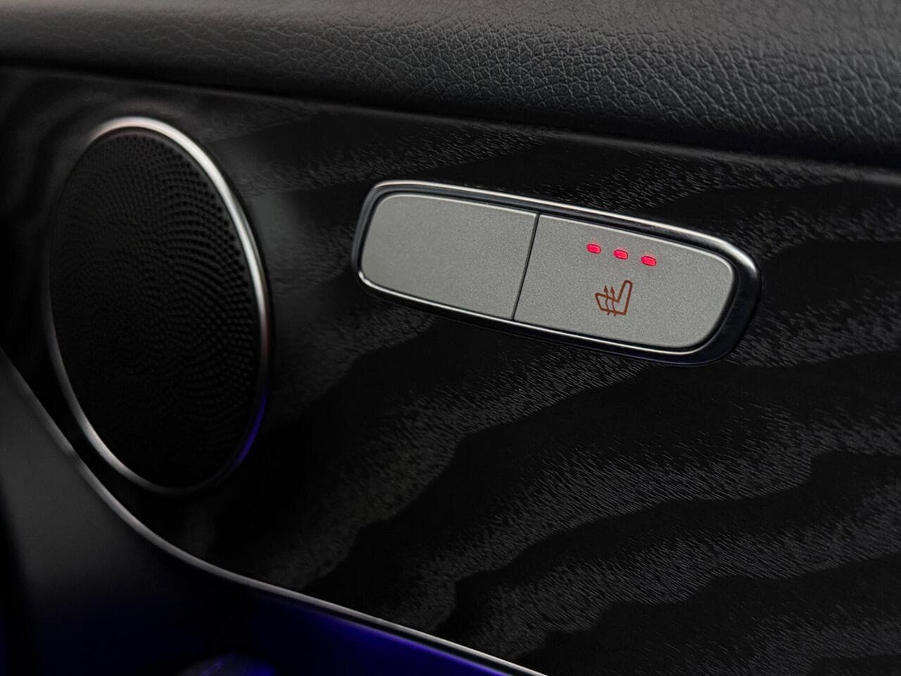 Mercedes-Benz GLC thumbnail Misc Controls