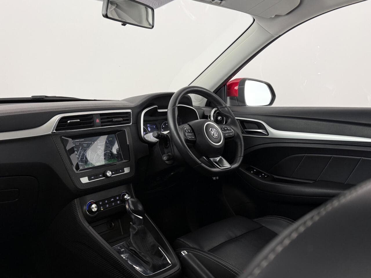 MG MG ZS thumbnail Interior Front
