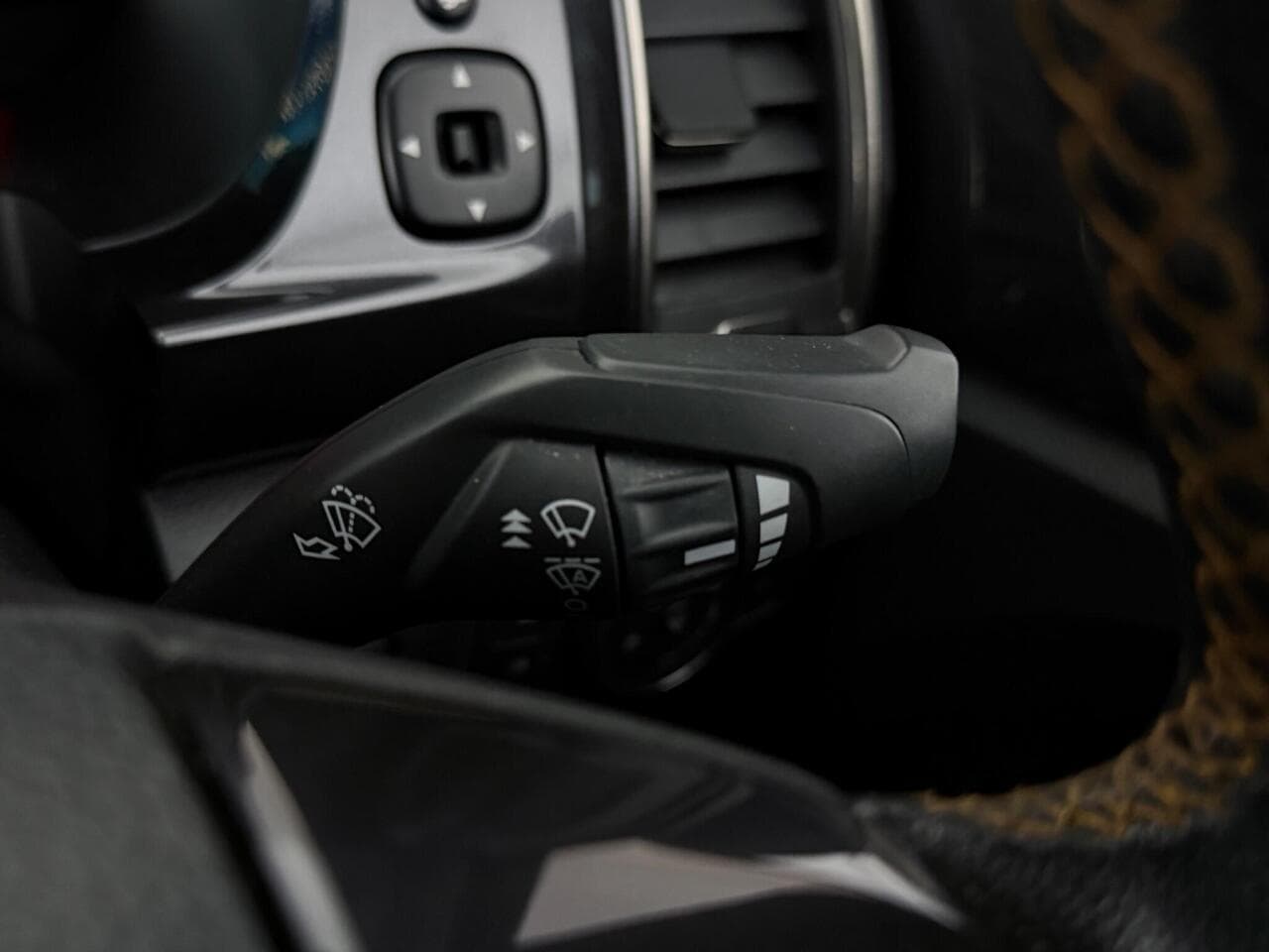 Ford Ranger thumbnail Misc Controls
