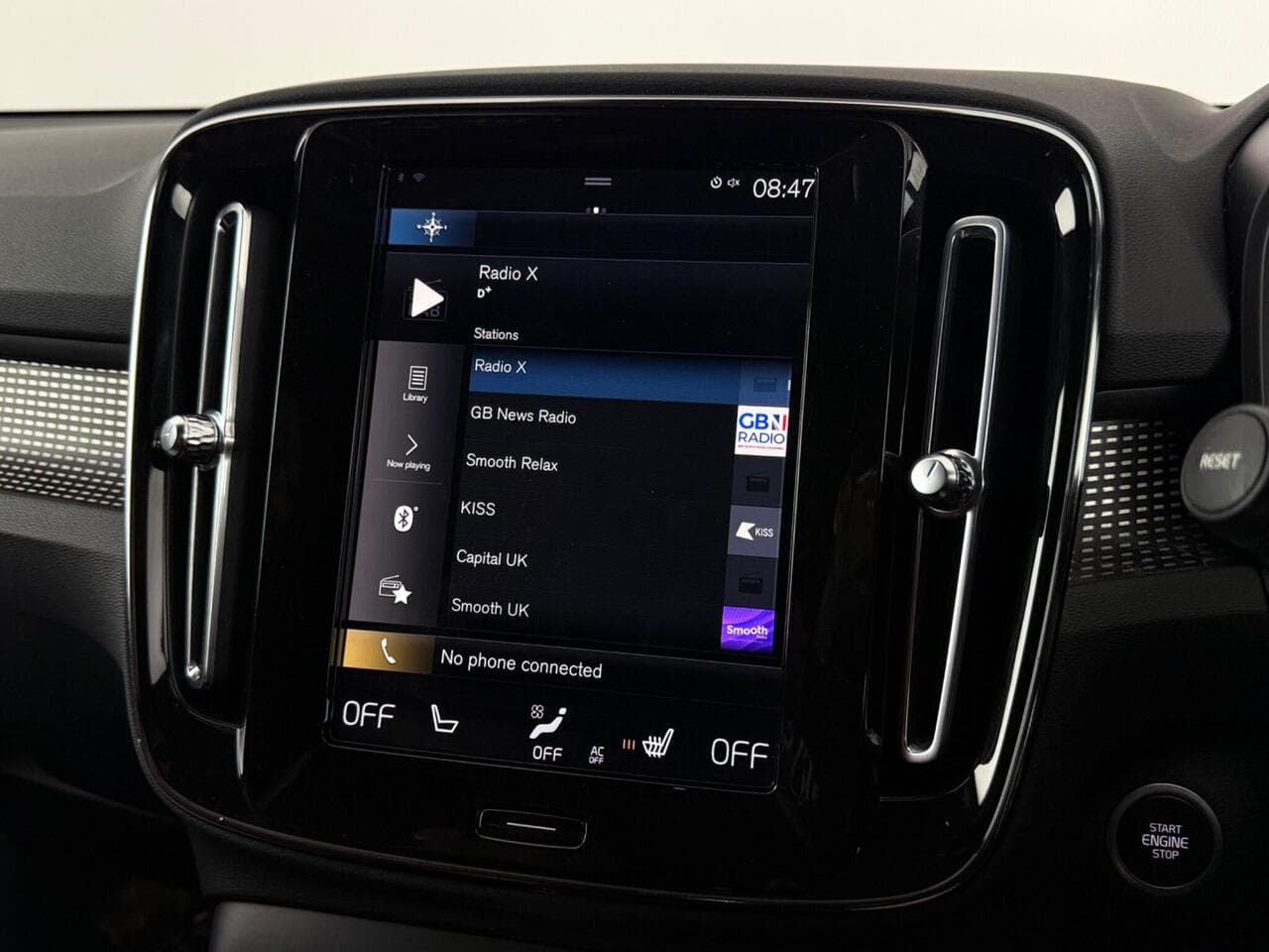 Volvo XC40 thumbnail Infotainment System