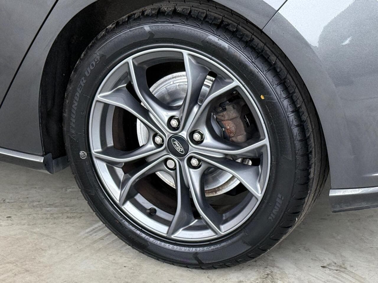 Ford Focus thumbnail Wheel