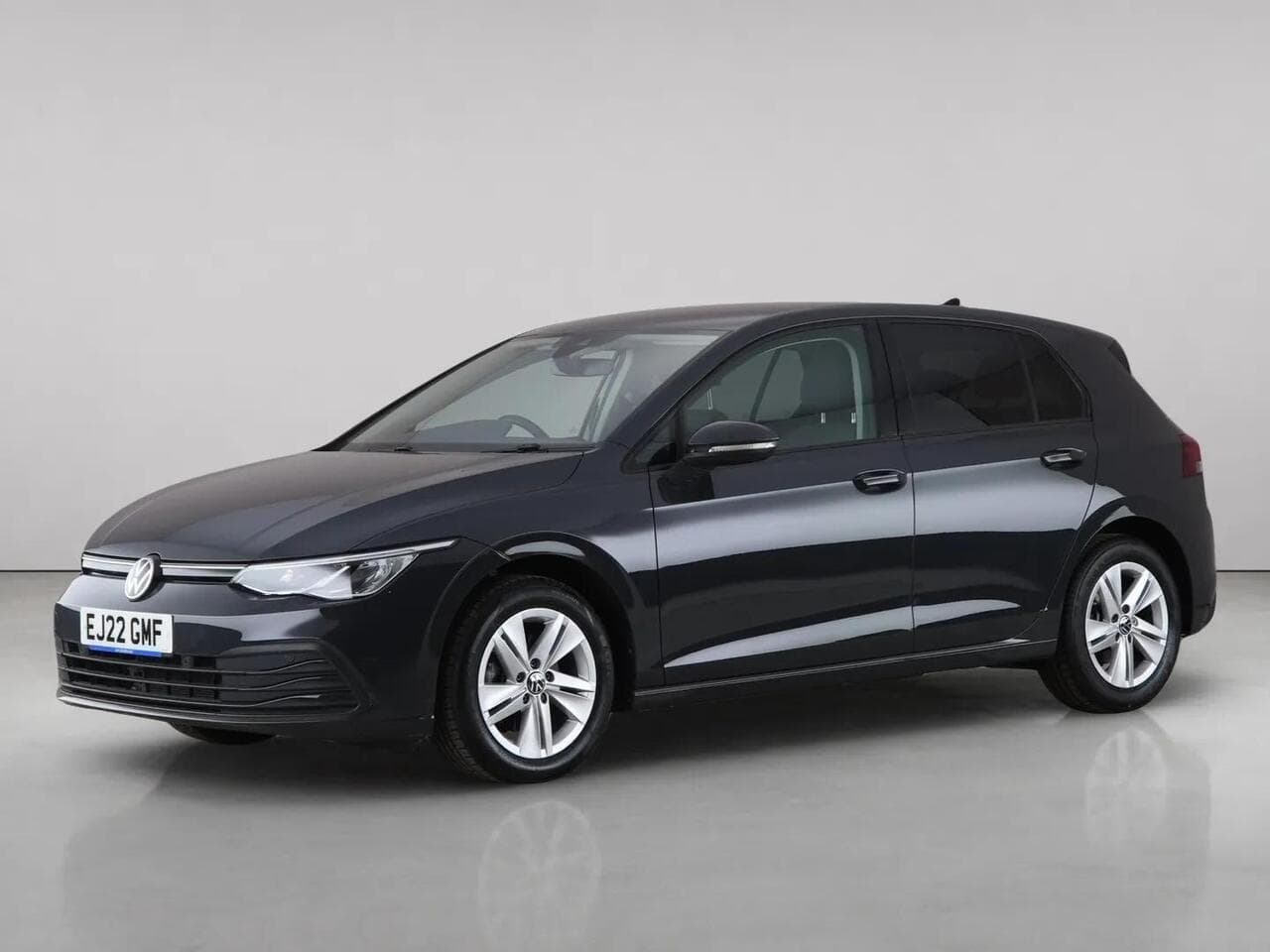 Volkswagen Golf thumbnail Front Left