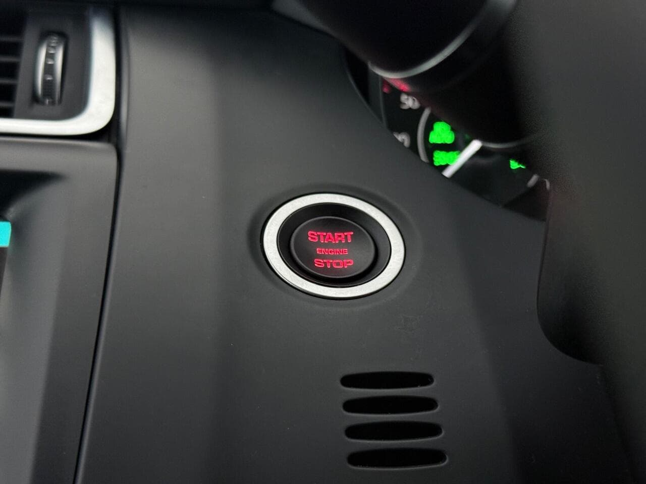 Jaguar E-PACE thumbnail Misc Controls