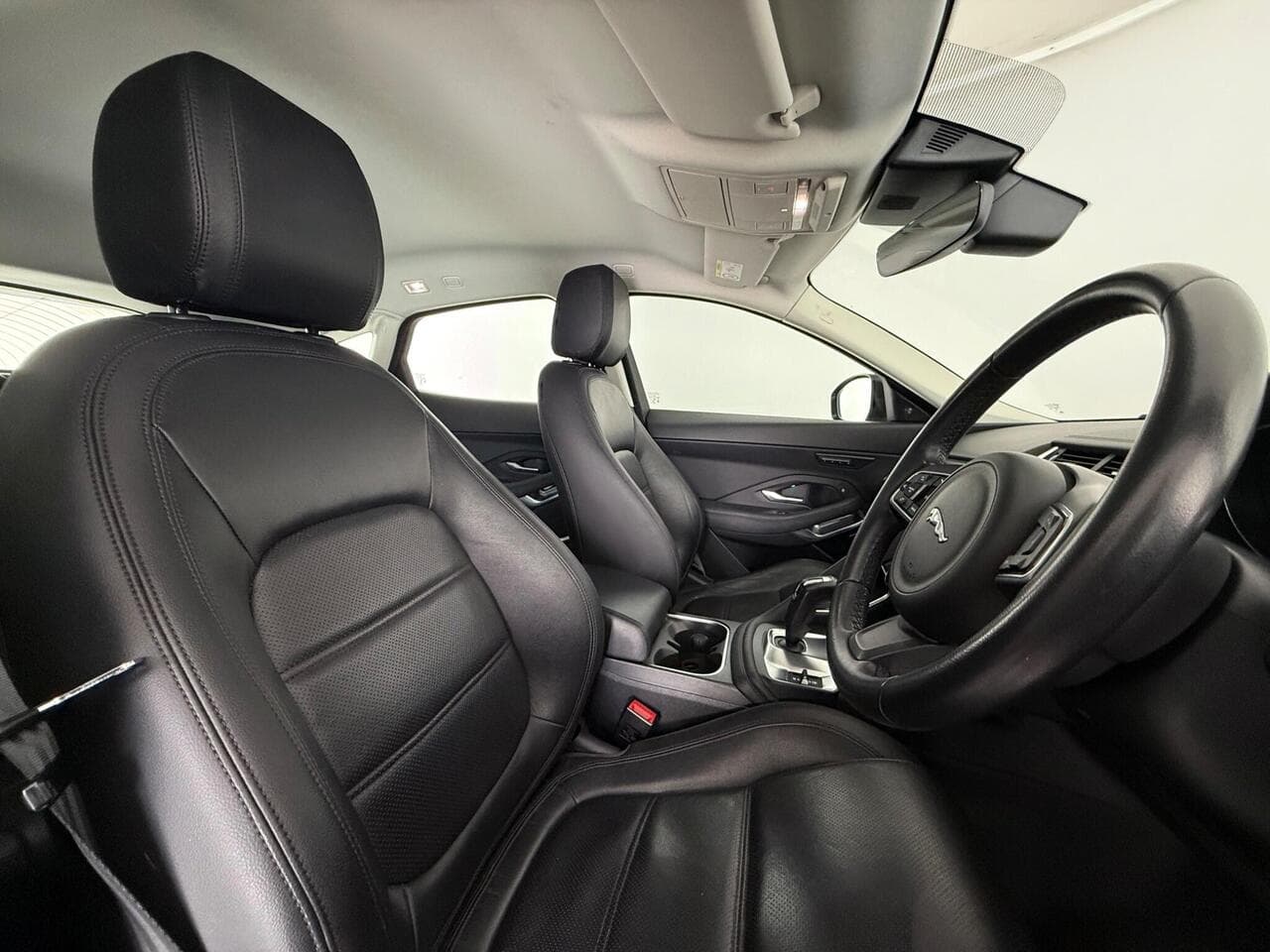 Jaguar E-PACE thumbnail Seat Driver