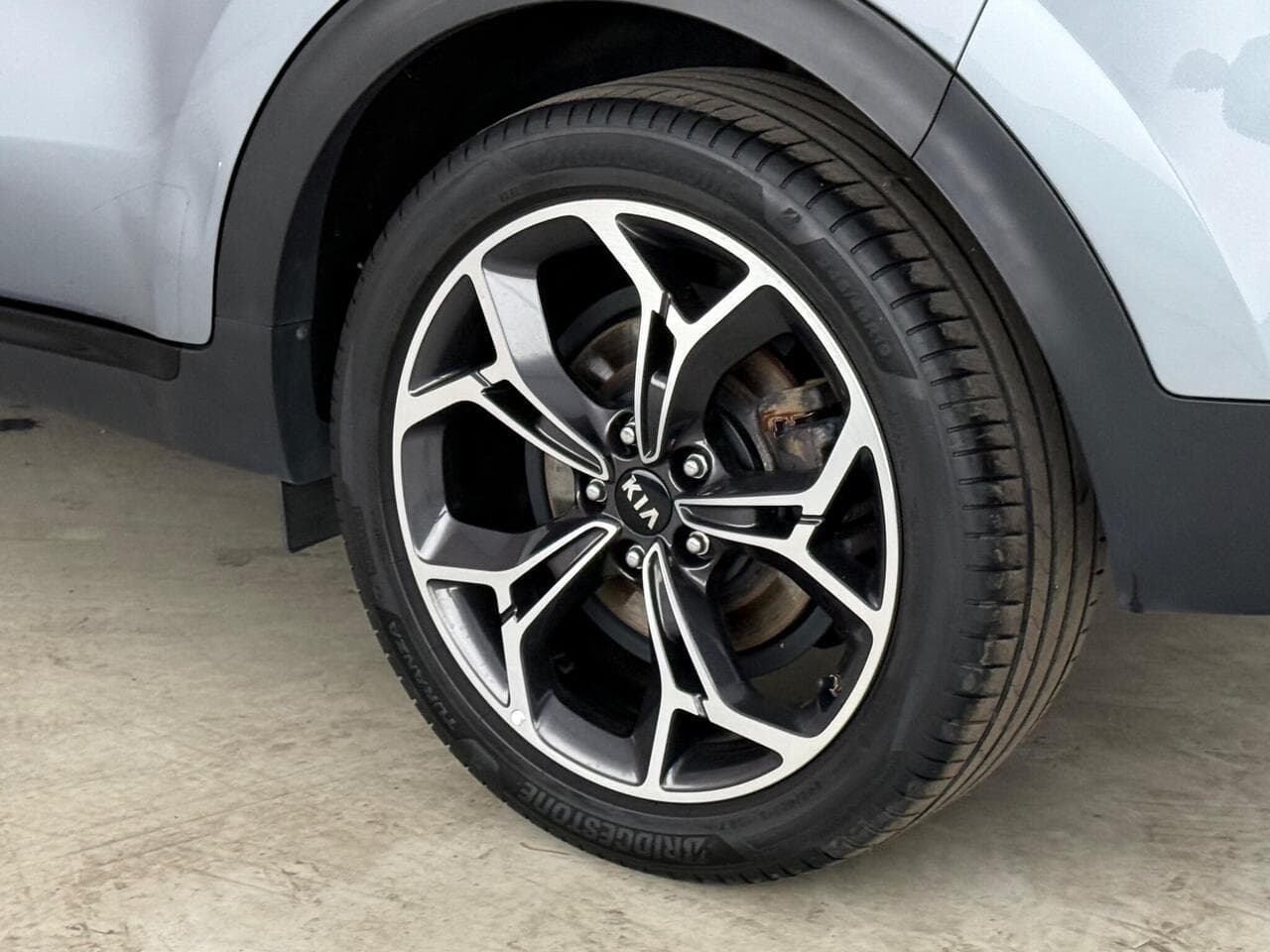 Kia Sportage thumbnail Wheel