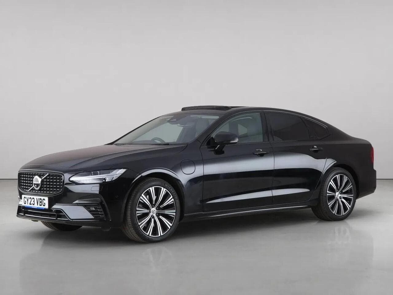 Volvo S90 thumbnail Front Left
