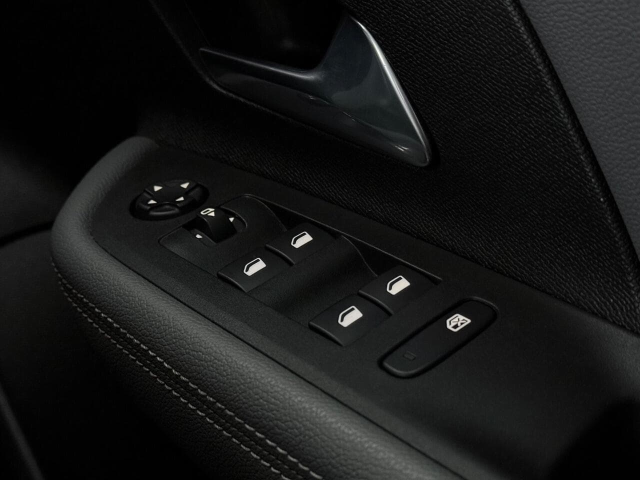 Vauxhall Mokka thumbnail Misc Controls