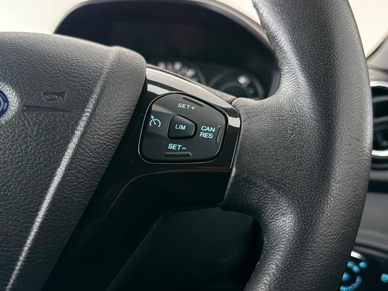 Ford Ka+ thumbnail Misc Controls