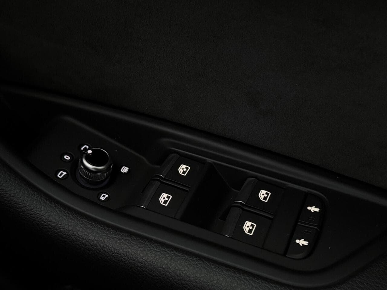 Audi A5 thumbnail Misc Controls