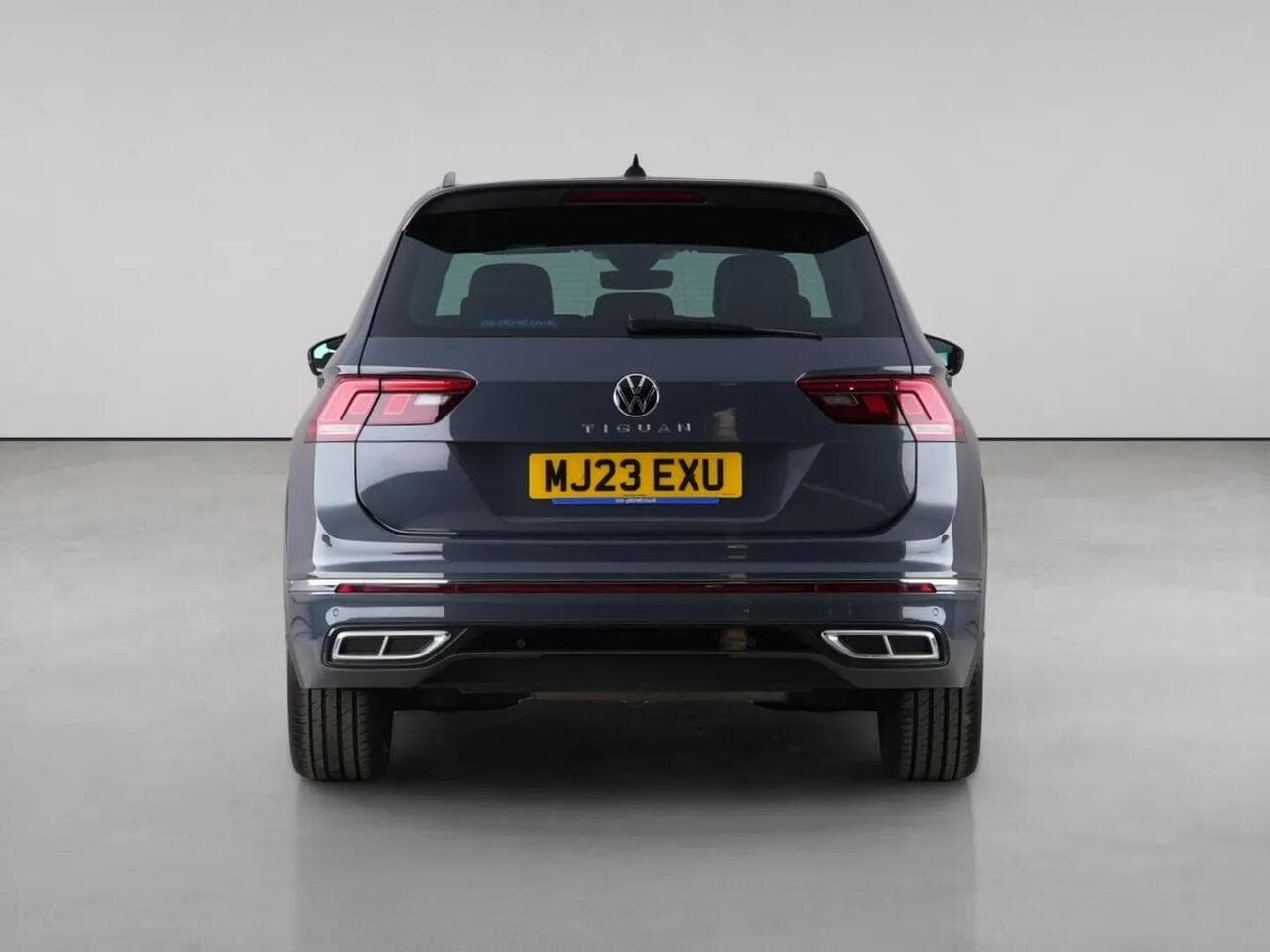 Volkswagen Tiguan thumbnail Rear